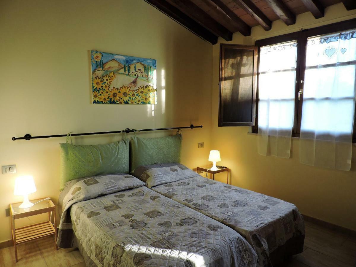 L'Aia Di Argia Pension Ponte a Tressa Buitenkant foto