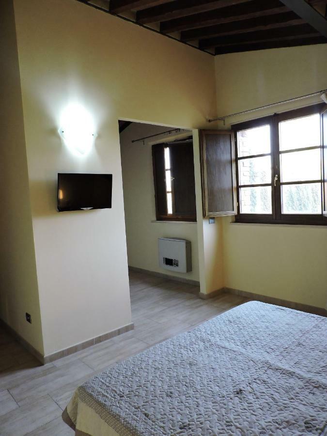 L'Aia Di Argia Pension Ponte a Tressa Buitenkant foto