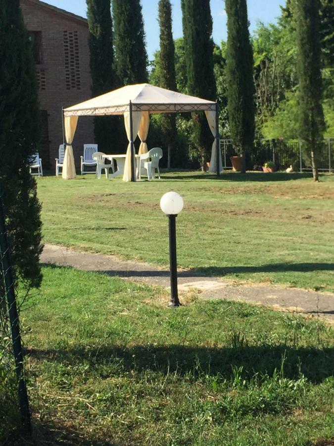 L'Aia Di Argia Pension Ponte a Tressa Buitenkant foto